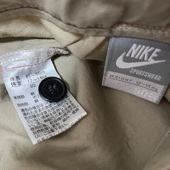 NIKE、90、スカートの画像