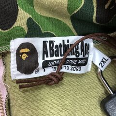 ジモティ割引有★【ジャングルジャングル岸和田店】 A BATHING APE シャークバイカラーフルジップアップパーカー  2XLサイズ 南大阪 岸和田市 貝塚市 泉佐野市 和泉市 忠岡町 熊取町の画像