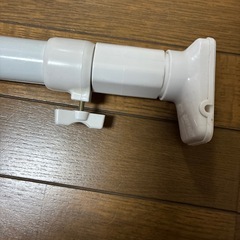 つっぱり突っ張り棒の画像