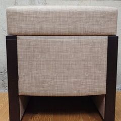 ④ oliver オリバー ロビーチェア 応接椅子 業務用家具 ベージュ系 一人掛け 1Pソファ 木製フレーム 木製肘置き 家具 シングルソファの画像