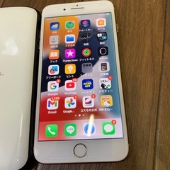 iPhone8plus64GB SIMフリー動作確認正常の画像