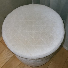 フランフラン　丸　椅子の画像