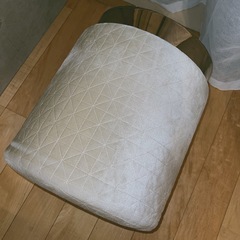 フランフラン　丸　椅子の画像