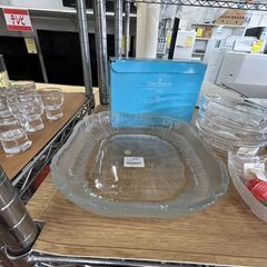 【リユースのサカイ広島石内店】ジモティ割！！ガラス皿/クリ-ニング済み/HG-7629/広島市　雑貨　佐伯区　雑貨　南区　雑貨	西区　雑貨	　東区　雑貨　中区　雑貨　安佐南区　雑貨　安佐北区　安佐北区　雑貨　安芸区　雑貨　安芸区　雑貨	　府中町　雑貨の画像