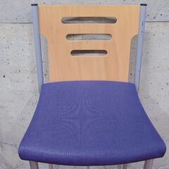 ③ oliver オリバー カウンターチェア 業務用家具 ハイチェア 背もたれ付き ブルー系 座面 クッション座面 スチール脚 1客 椅子の画像