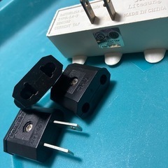 海外で日本の電気製品を使用するたの変換プラグの画像
