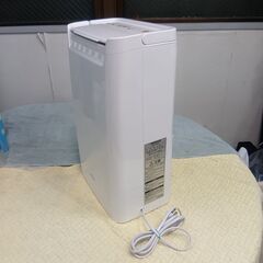 アイリスオーヤマ　2022年　衣類乾燥除湿器の画像