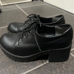 厚底ローファー22.5センチの画像