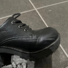 厚底ローファー22.5センチの画像