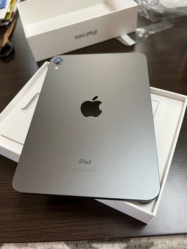 交換　美品iPad mini  WiFi 64GB スペースグレイ　カバー付き　