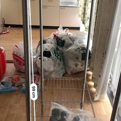 スチールラックの画像