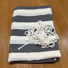 日よけシェード　グレー✖️ホワイトの画像
