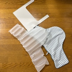 ベビーハイチェア　IKEAの画像