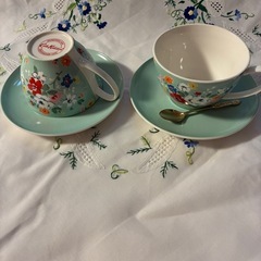 🇬🇧Cath  Kidstonカフェ・オ・レ　カップ
の画像