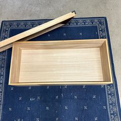 ☀️　桐衣装箱　 桐天然木　木箱　 日本製　　幅91cm　奥行42cm　高さ25㎝　着物の画像