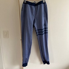 adidas  アディダス フード付きジャケット　パーカー ボトムス　ズボン 上下セット　の画像