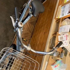 【前後タイヤ・チューブ新品！】 LEDオートライト　26インチ自転車　グレイッシュブルーの画像