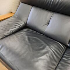 リユースのサカイ浦和店 【F124】★ソファ 二人用 ブラックレザーの画像