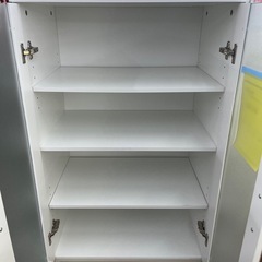 ⭐︎ドリーム荒牧店⭐︎ジモティー割引有⭐︎【クリーニング済み】ニトリ　2枚扉食器棚　裏底ワレあり　の画像
