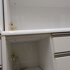 【ソフトクローズとモイス加工付き】キッチンボード レンジボード 食器棚 カップボード ソフトクローズ モイス加工 高さ204.5cm 幅140.3cm：ホワイトの画像