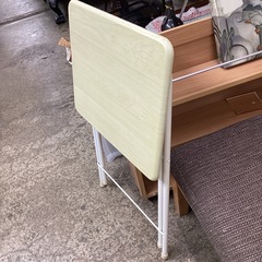万代店　折りたたみテーブル　ハイタイプの画像
