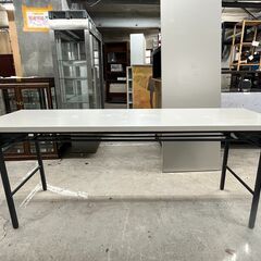【リサイクルショップどりーむ天保山店】No.4578 長机 高さ約70cm 横幅約180cm 奥行き約60cm 折りたたみ式の画像