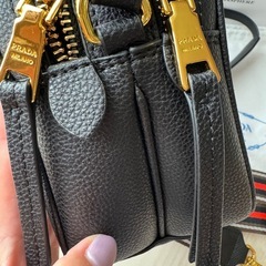 PRADAショルダー
バックの画像