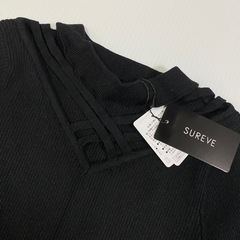 24★新品タグあり ニットトップスの画像