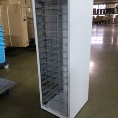 ナカバヤシフロアケース　ホワイト　中古　管理番号YN296AFの画像