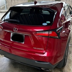 希少ワインレッド　NX200tの画像