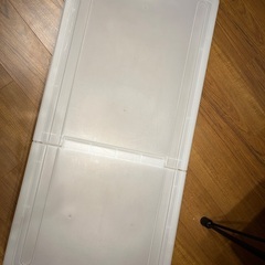 【無料】ベッド下収納ケース4個の画像