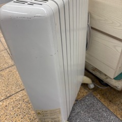 デロンギ　オイルヒーター　動作品の画像