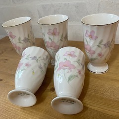 花柄　　器　　5点の画像