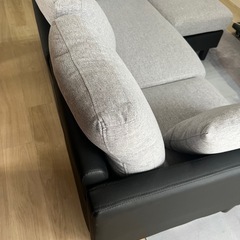 ほぼ新品3人掛けソファーの画像