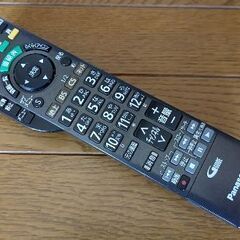 Panasonic パナソニック VIERA TH-L32X33-K ハイビジョン液晶テレビ 32型 2011年製         の画像