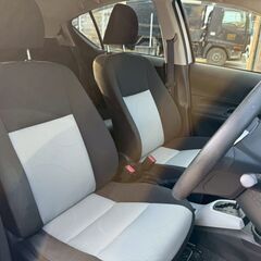 トヨタ アクア 1.5S TV ナビ ETC Bluetooth バックカメラ キーレス スマートキーの画像