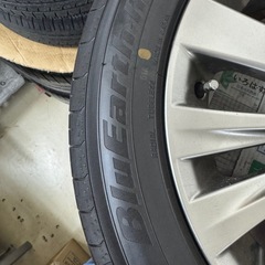 美品・ゴールデンアイズ用アルミ、タイヤセットの画像