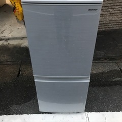 シヤ—プ冷凍冷藏庫の画像