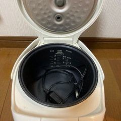 炊飯器の画像