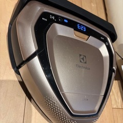 エレクトロラックス PURE i9 ロボット掃除機　ジャンク品の画像
