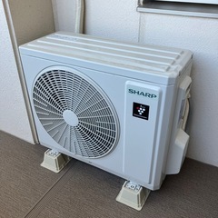 【設置料送料込み】【【6畳用】SHARP 2023年製 2.2kw 022の画像