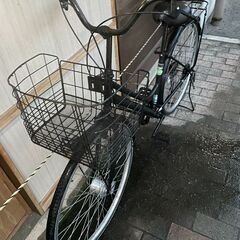 リサイクルショップどりーむ荒田店　No546 自転車　シティサイクル　２７インチ　ギア切り替え付き♪　LEDオートライト付き♪　シンプルママチャリ♪の画像
