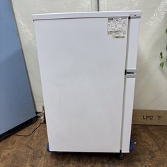 I587 🌈 2022年製の高年式♪ Abitelax 冷蔵庫 (90L) ⭐ 動作確認済 ⭐ クリーニングの画像