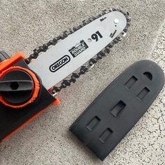YARDFORCE ヤードフォース 高枝切りチェーンソー YF5299 工具 DIY用品 電動工具 切断機の画像