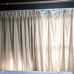 【状態綺麗‼️】キロニー製 カーテン w135の画像
