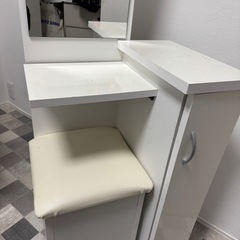 ドレッサーの画像