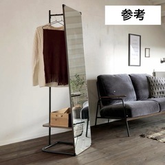 ハンガーラック付き全身鏡 コートも掛けられる姿見の画像