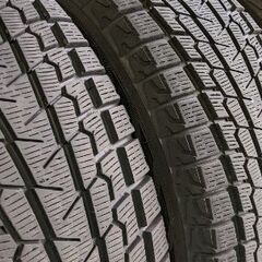 スタッドレスタイヤ中古・265/65R17・4本セットの画像