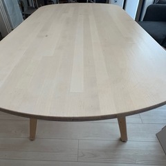 IKEA HALVDAN ハルヴダン ダイニングテーブルの画像