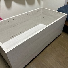 ローラー付き収納ボックスの画像